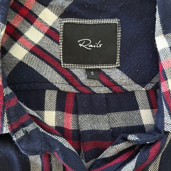 RAILS Hunter Plaid Flannel Shirt in Navy/Red/White - Picture 4 of 9
